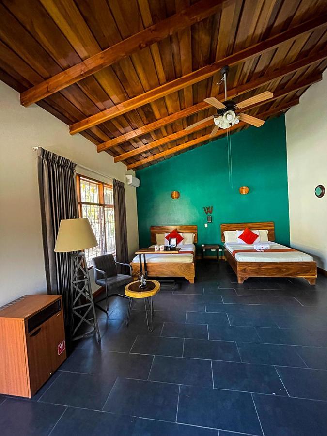 Hotel El Regalo Nicoya Esterno foto